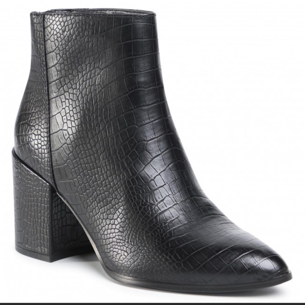 STEVE MADDEN Womens Black Croc Embossed Comfort Pull Tb Stretch Latch Round Toe Block Heel Zip-Up Hiking Boots